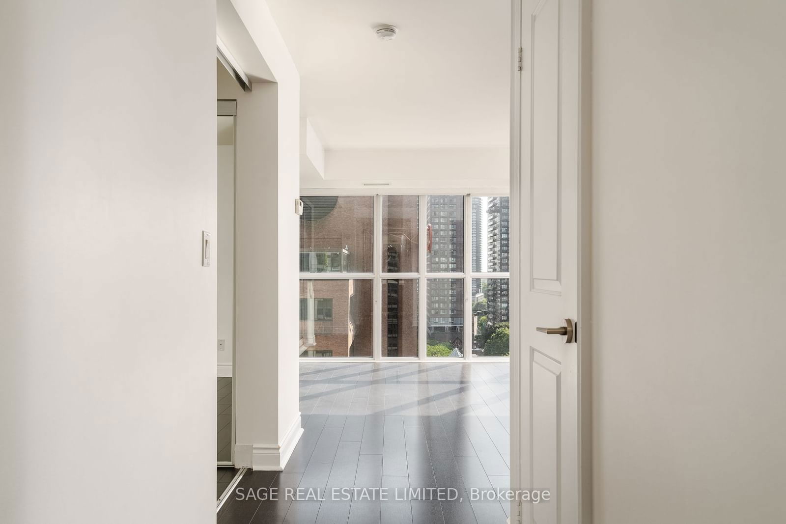 28 Ted Rogers Way, unit 1512 for rent - image #9