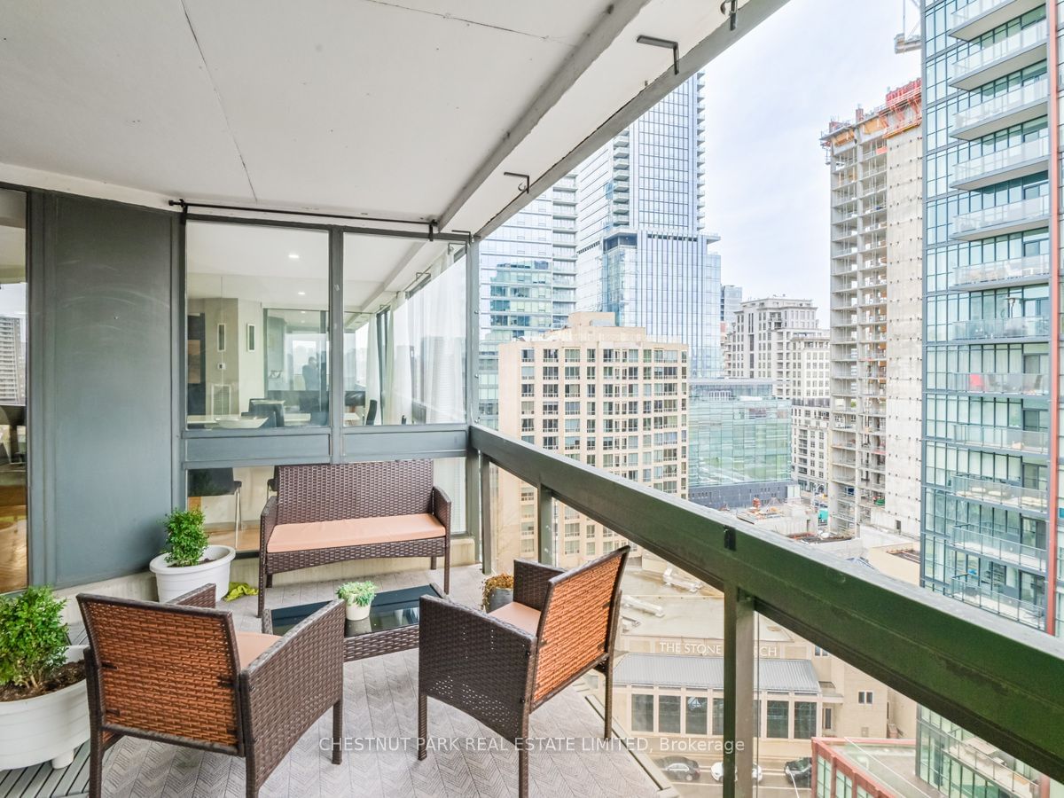 15 Mcmurrich St, unit 1502 for sale - image #31