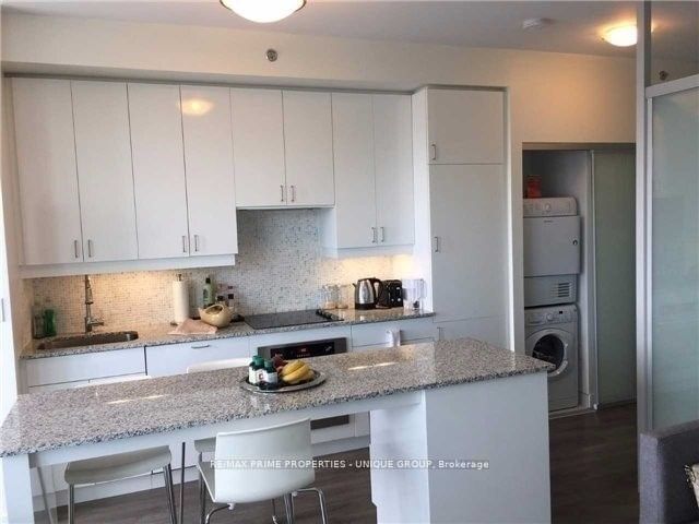 426 University Ave, unit Ph206 for rent - image #4