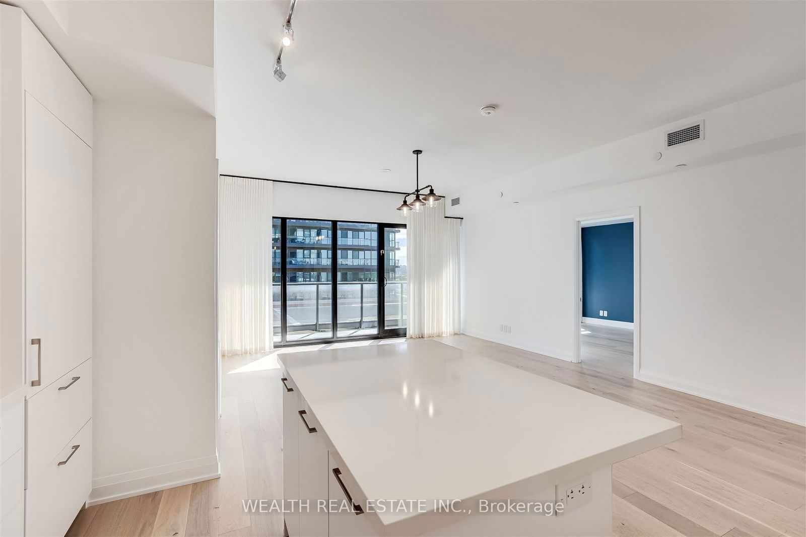 33 Frederick Todd Way, unit 816 for sale - image #15