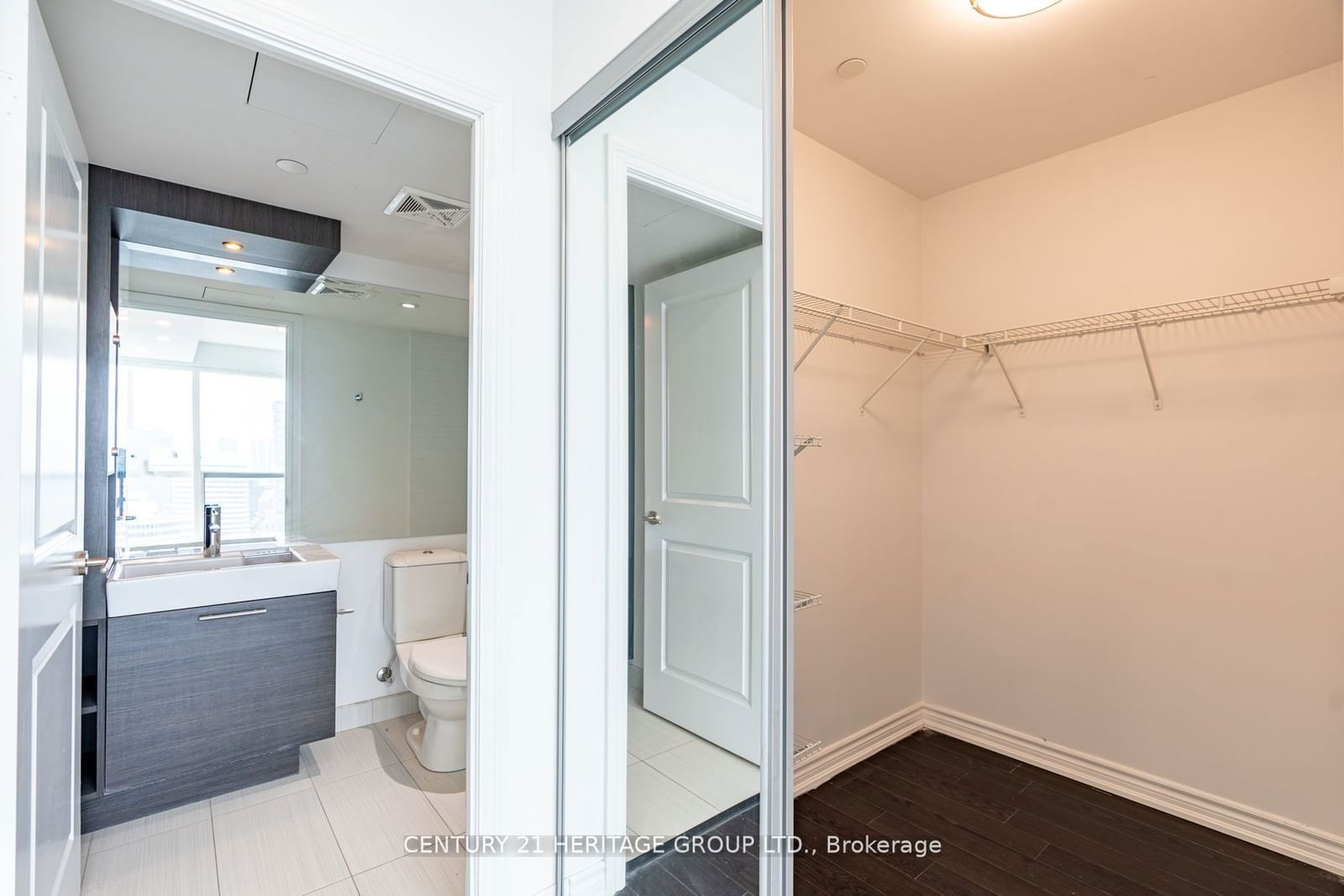 386 Yonge St, unit 4509 for rent - image #13