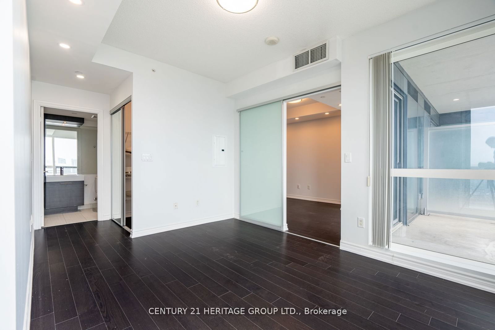 386 Yonge St, unit 4509 for rent - image #15