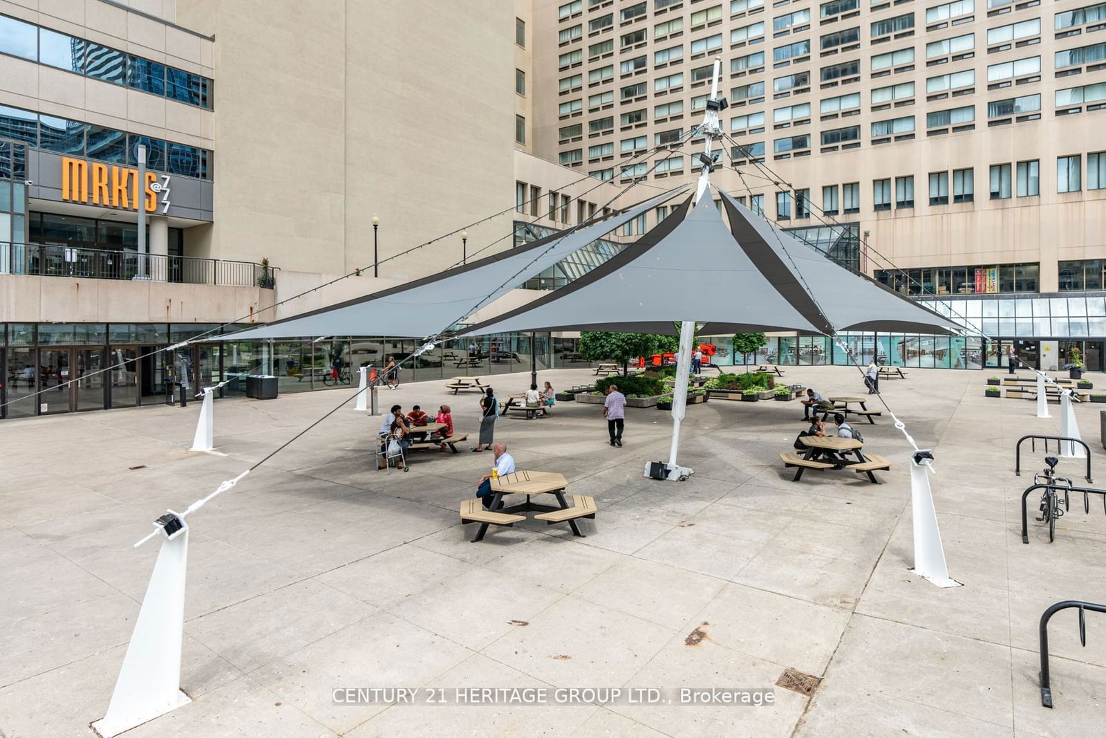 386 Yonge St, unit 4509 for rent