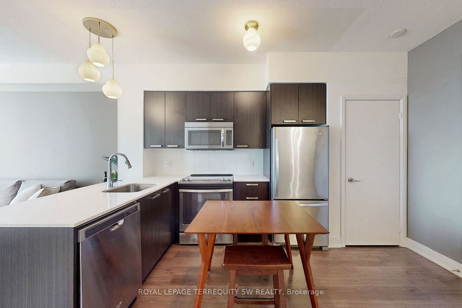 30 Roehampton Ave, unit 1001 for sale - image #7