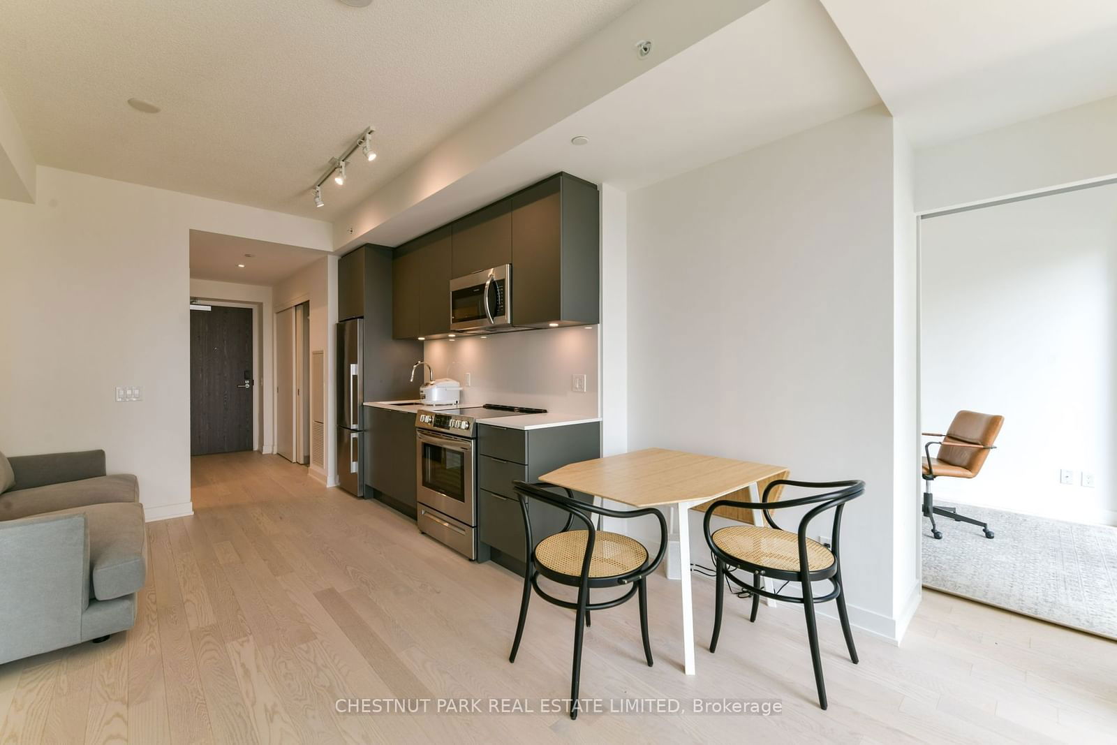 25 Richmond St E, unit 2808 for rent - image #9