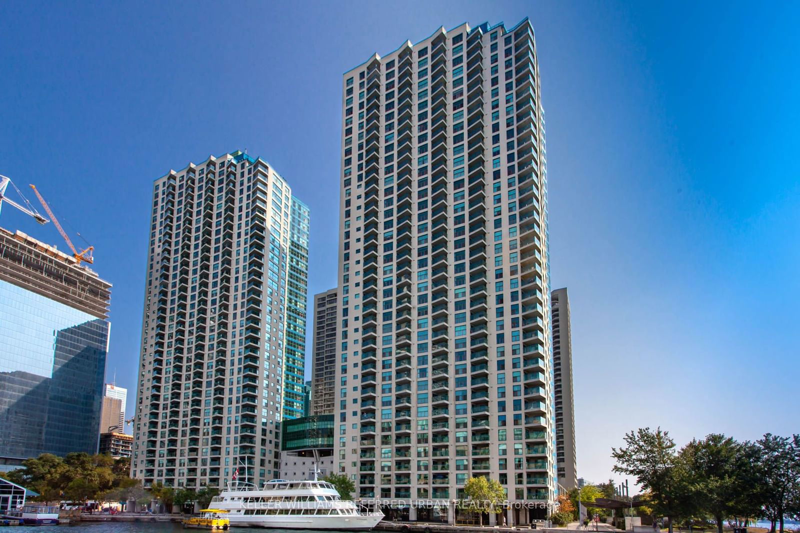 99 Harbour Sq, unit 3111 for rent - image #31