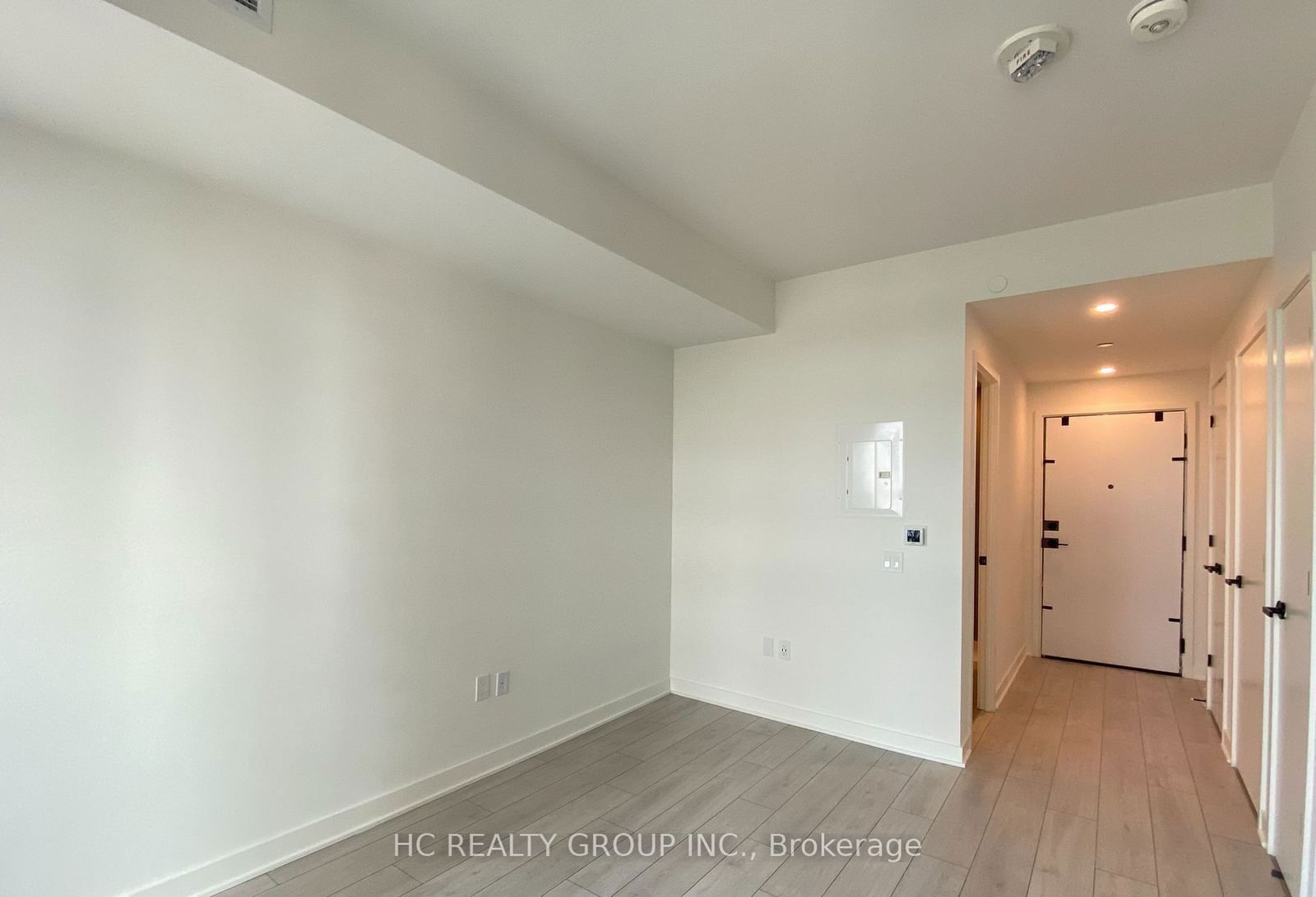 55 Charles St E, unit 1311 for rent - image #6