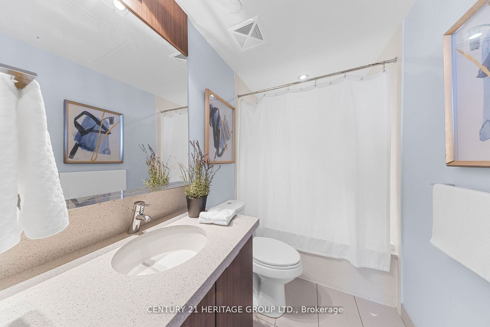 21 Widmer St, unit 2401 for sale - image #12