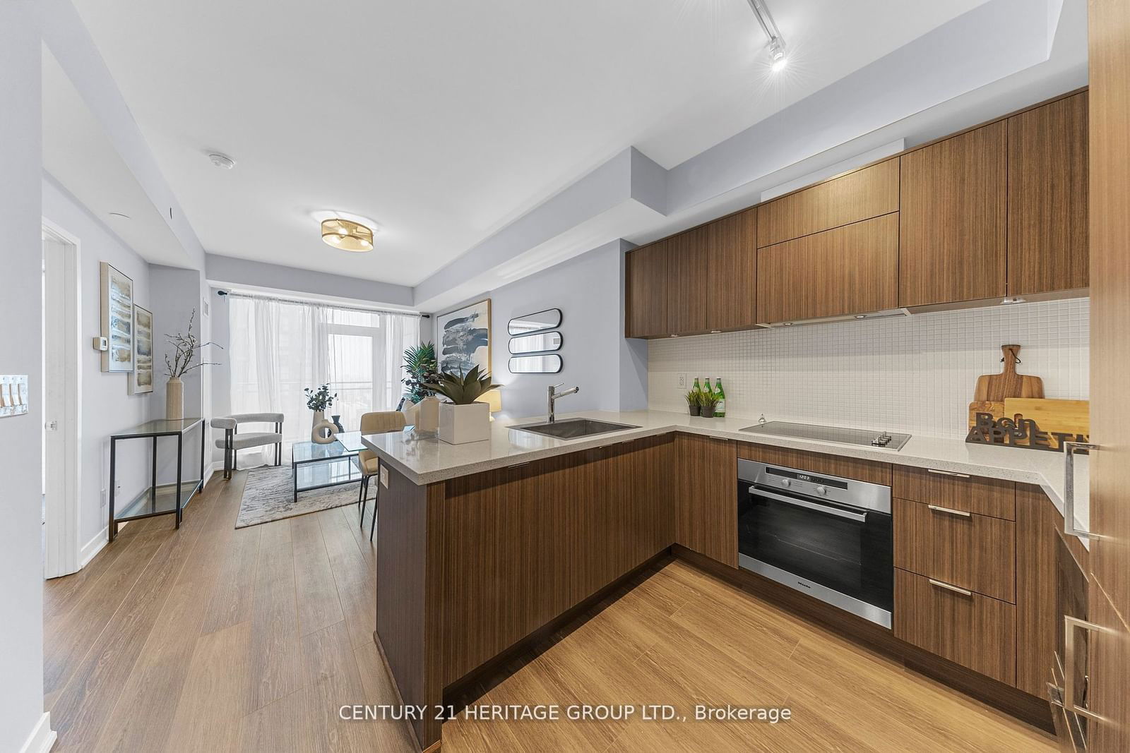 21 Widmer St, unit 2401 for sale - image #8