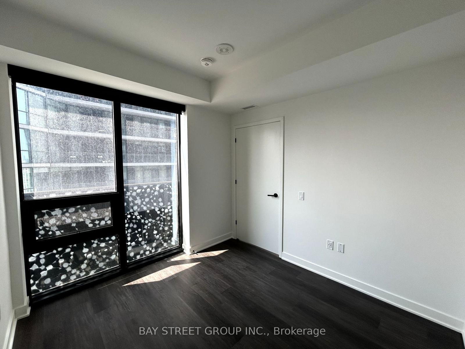 55 Charles St E, unit 3407 for rent - image #7