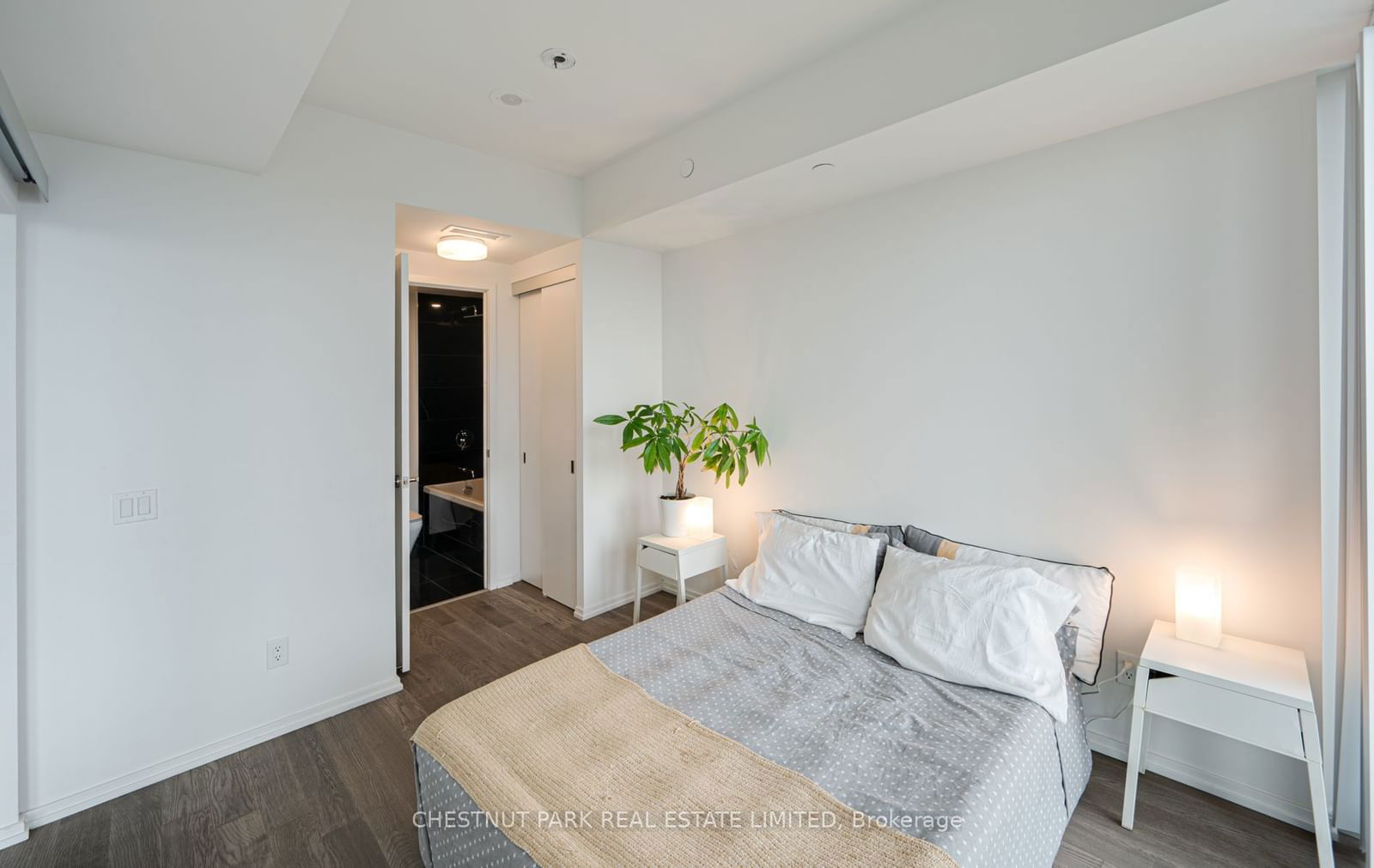 5 Soudan Ave, unit 2901 for sale - image #18