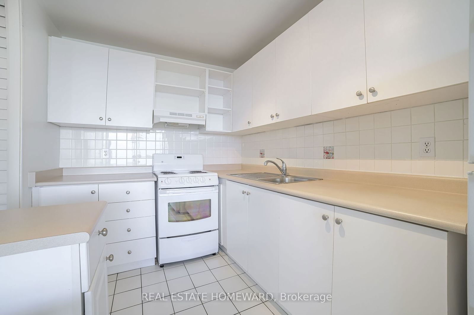 40 Homewood Ave, unit 1914 for sale - image #11