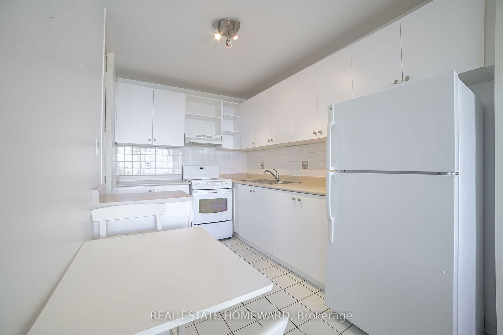 40 Homewood Ave, unit 1914 for sale - image #12