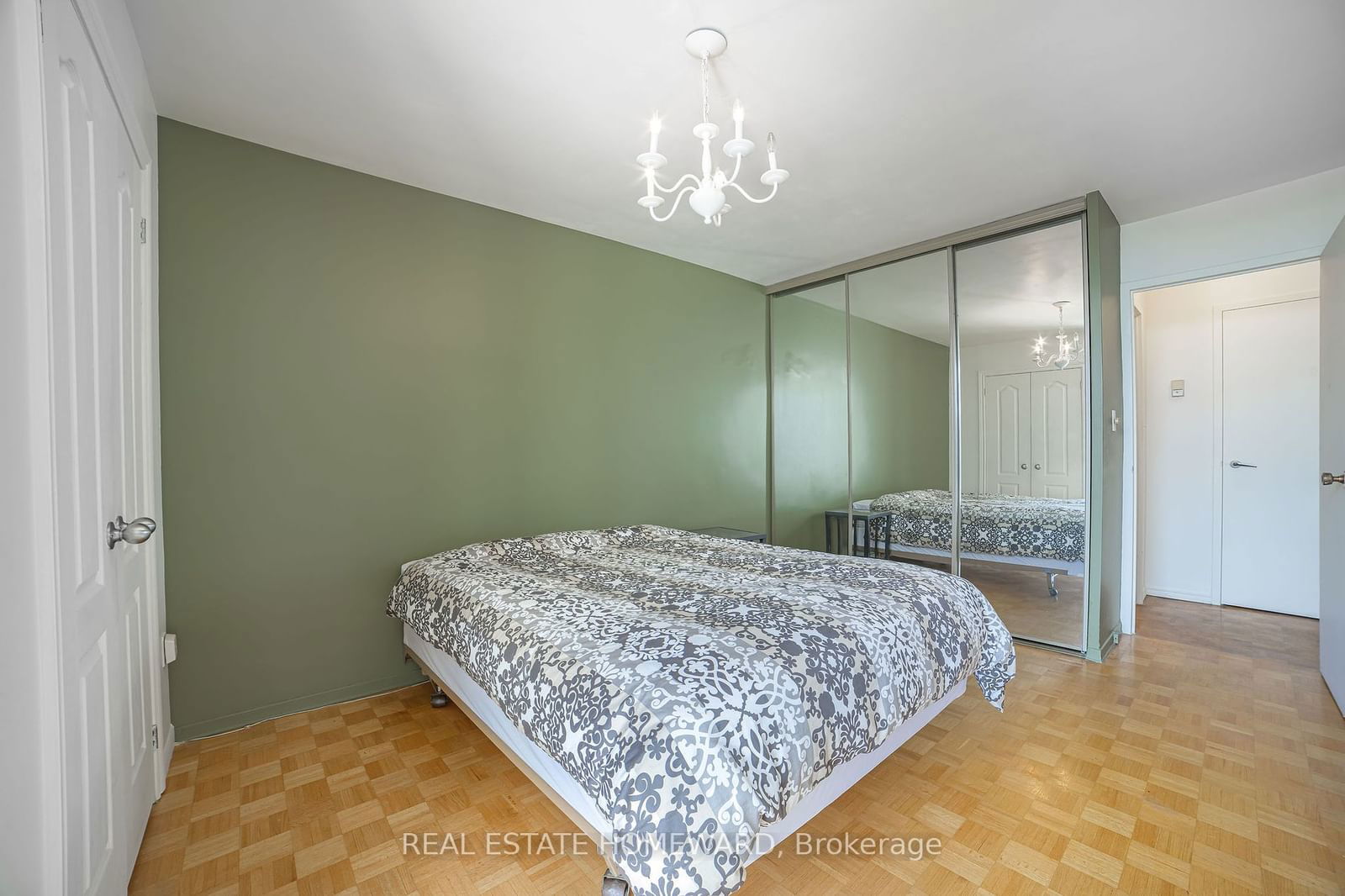 40 Homewood Ave, unit 1914 for sale - image #17