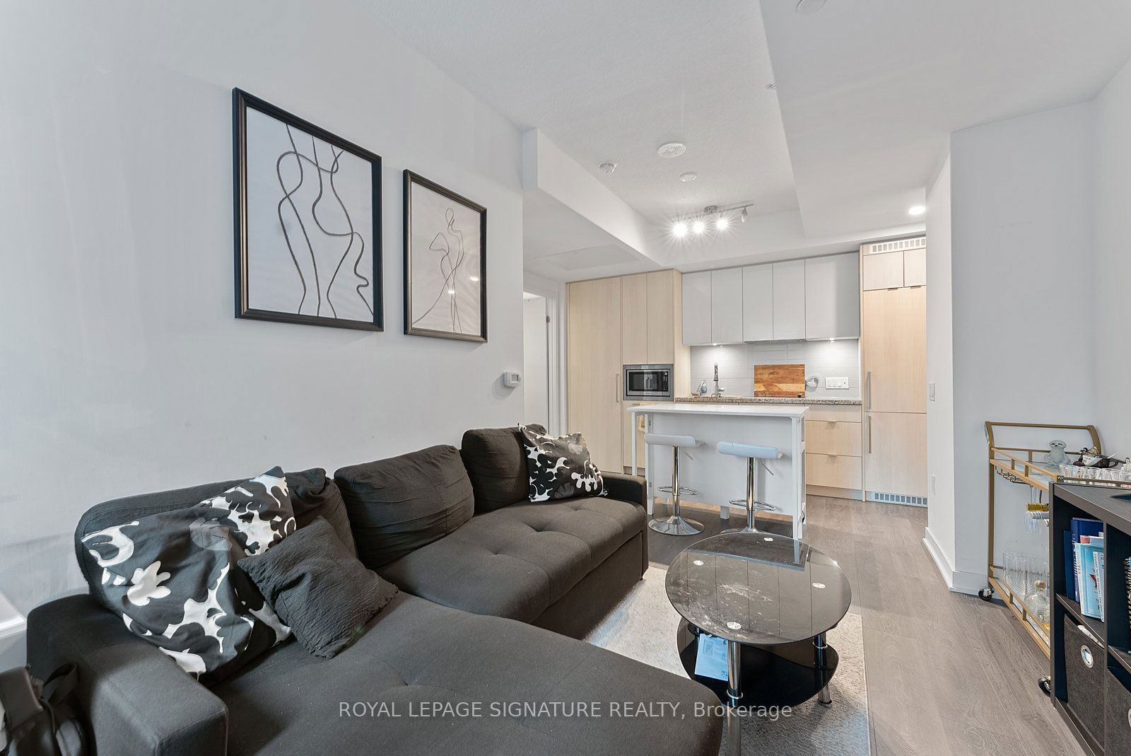 115 Blue Jays Way, unit 320 for sale - image #14