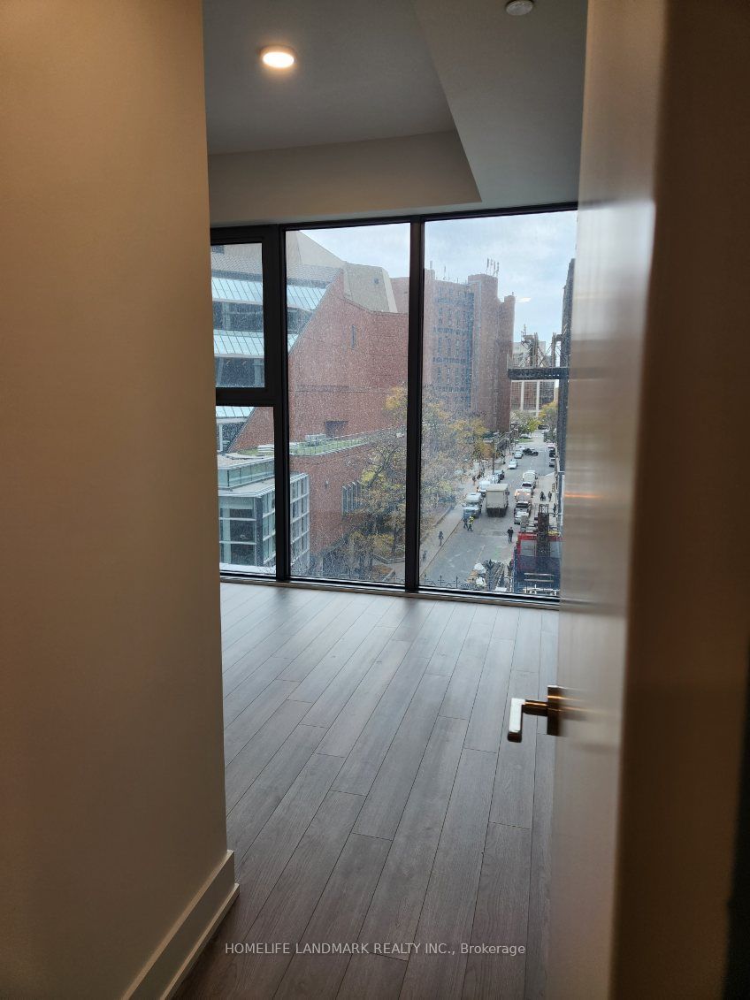 8 Cumberland St, unit 504 for rent