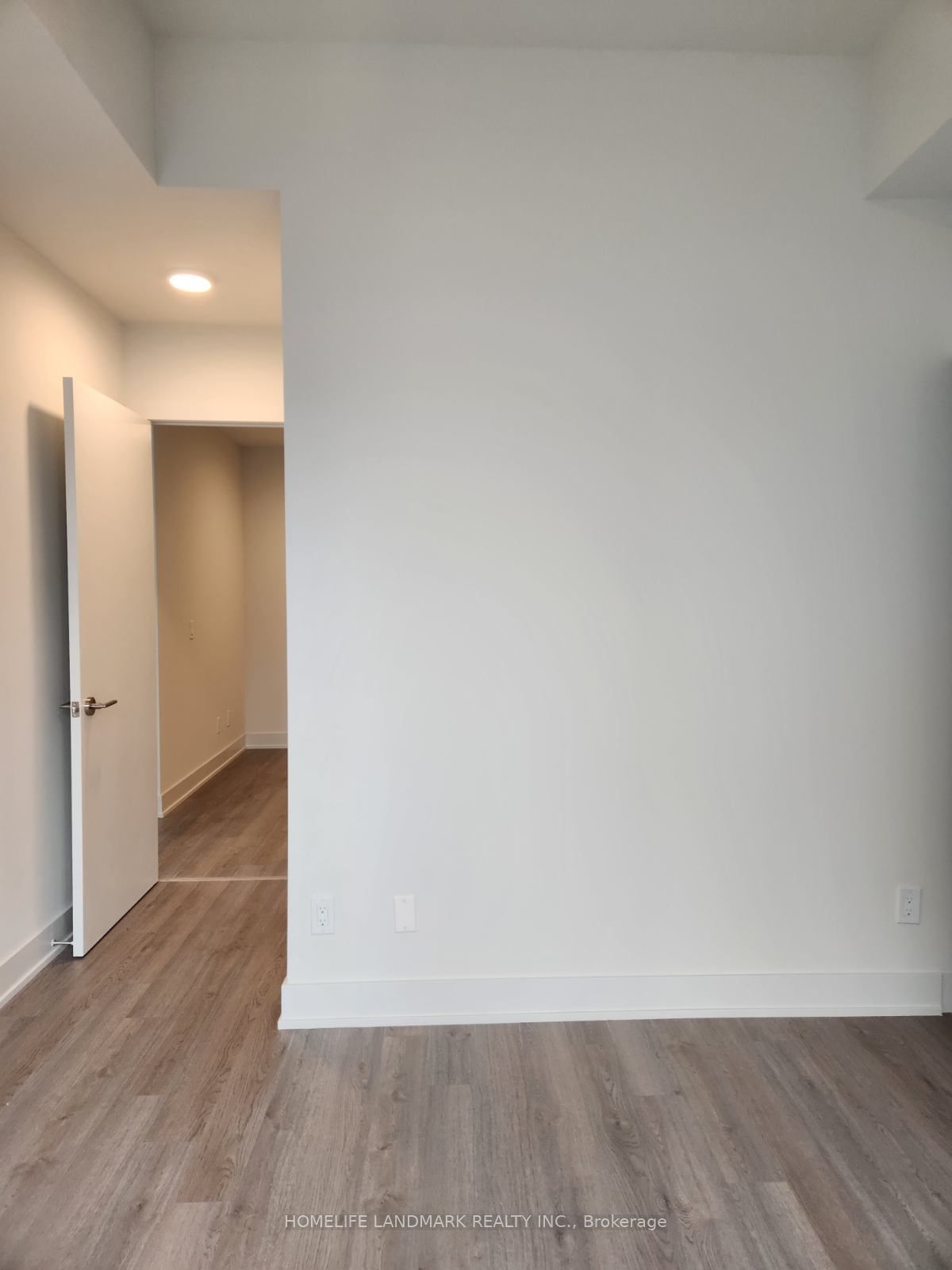 8 Cumberland St, unit 504 for rent