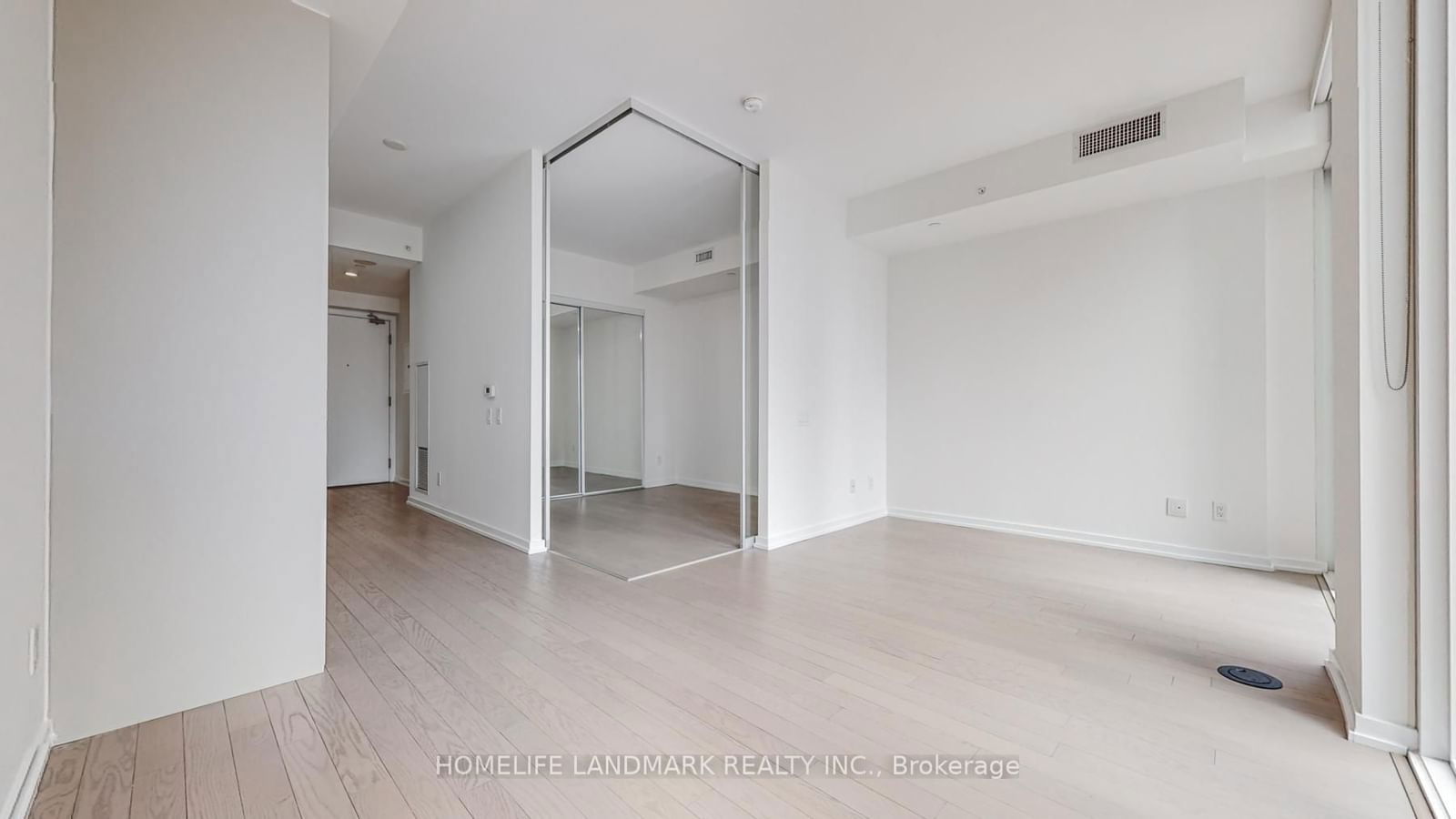 101 Peter St, unit 2505 for sale