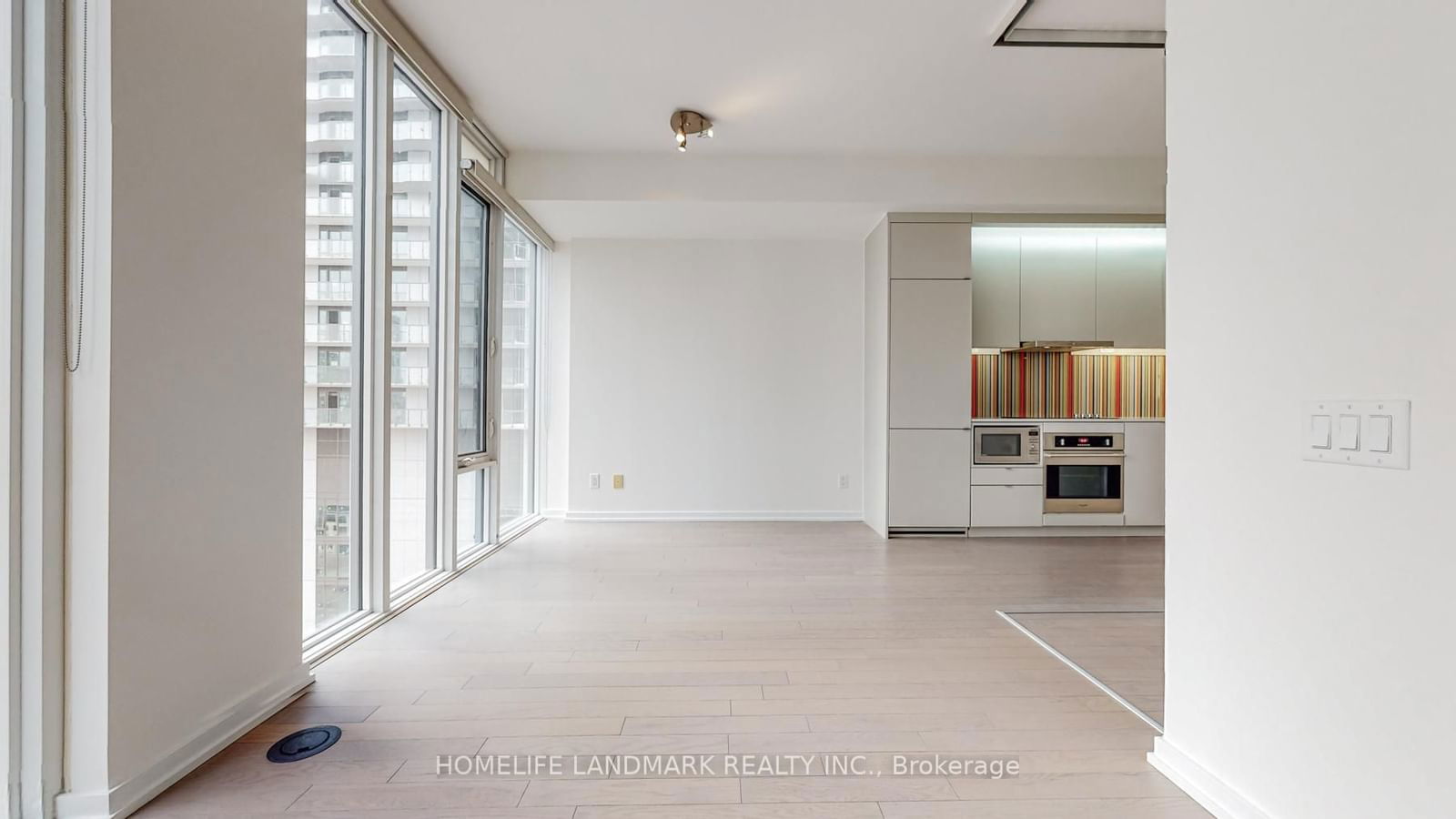 101 Peter St, unit 2505 for sale - image #17