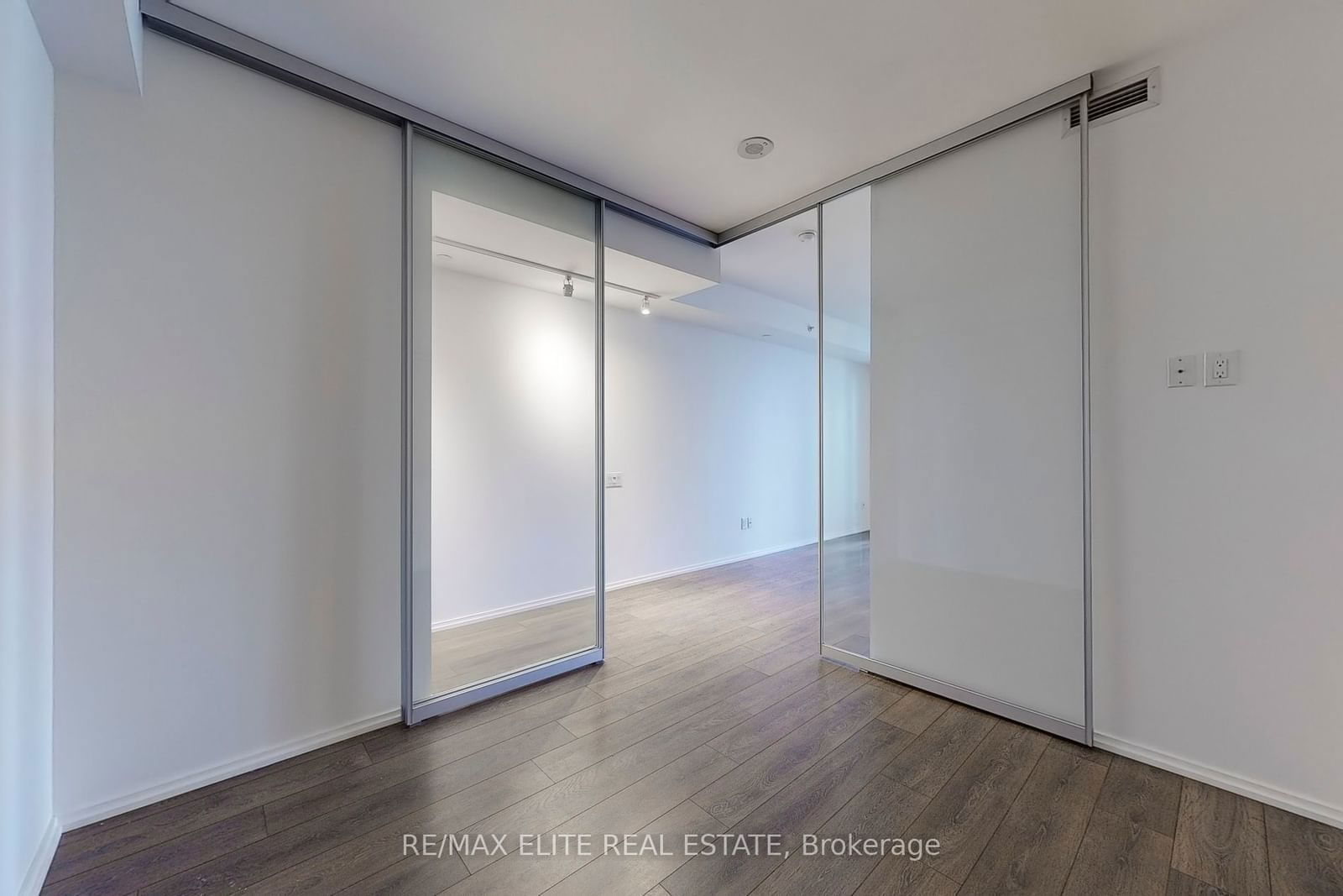 45 Charles St E, unit 4108 for sale - image #17