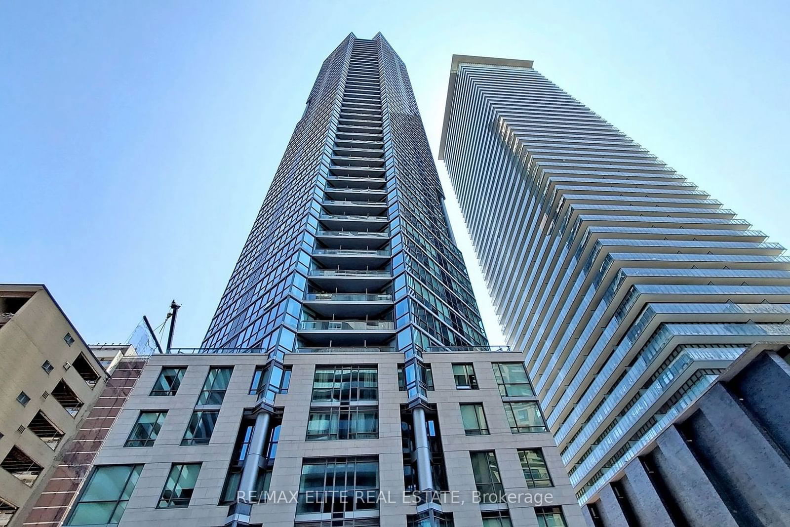 45 Charles St E, unit 4108 for sale