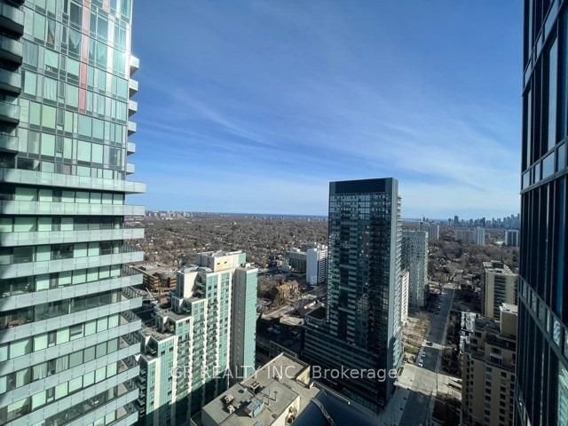 161 Roehampton Ave, unit 3108 for rent