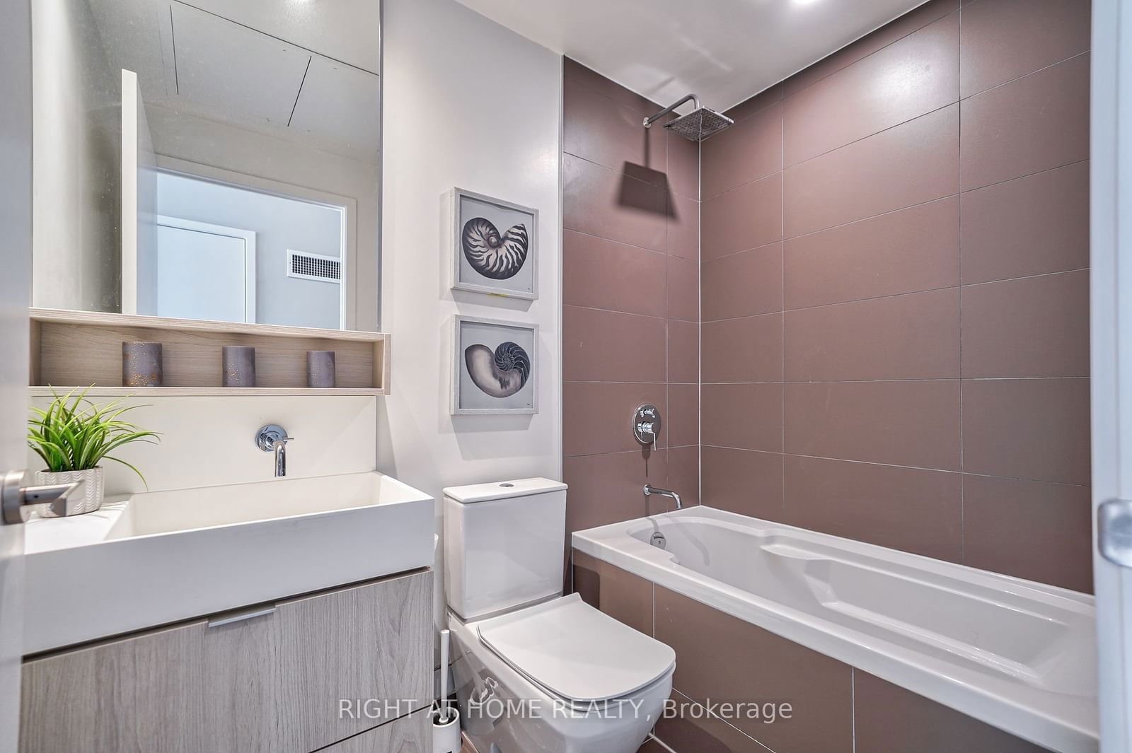 5 Soudan Ave, unit 1115 for sale - image #9