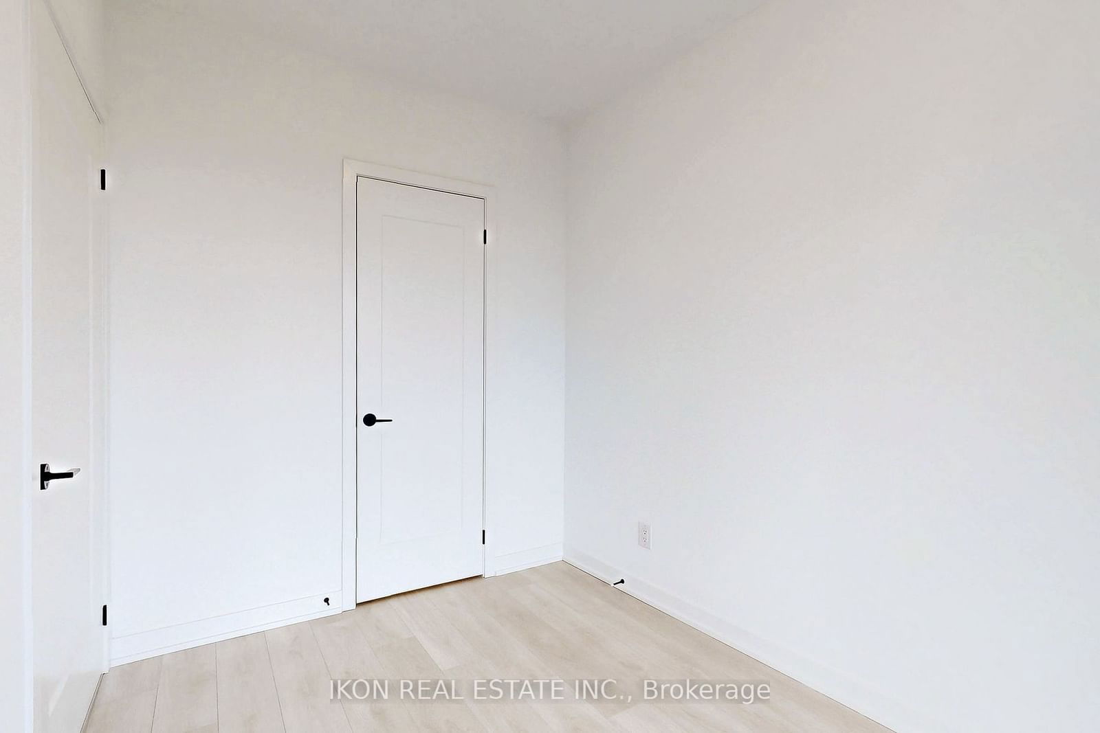 5 Defries St, unit 201 for rent - image #13