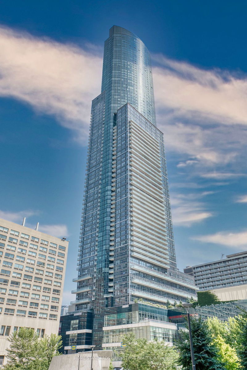 388 Yonge St, unit 6107 for rent - image #1