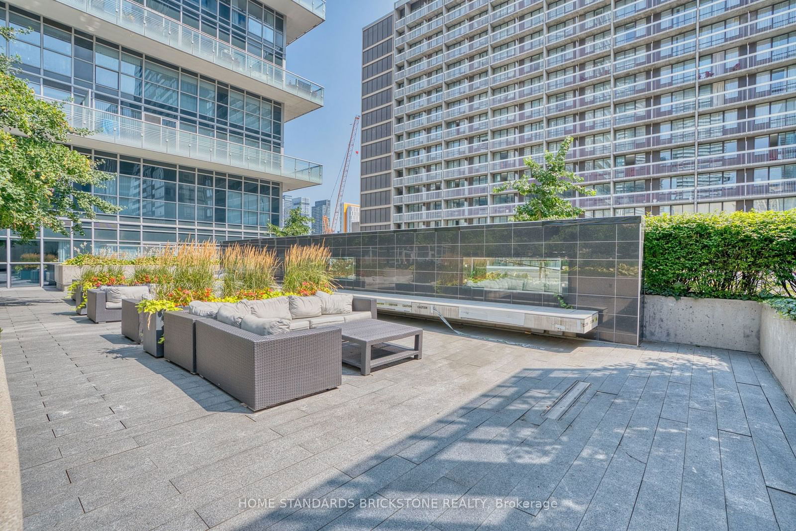 388 Yonge St, unit 6107 for rent - image #29