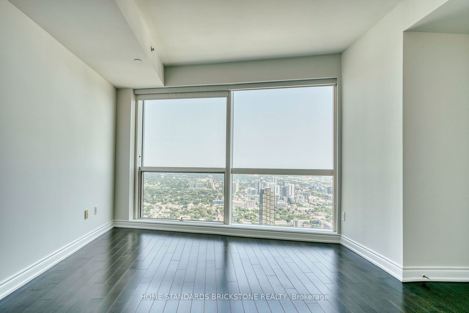 388 Yonge St, unit 6107 for rent - image #9