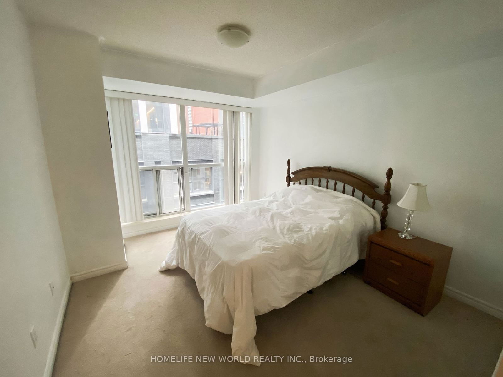 270 Wellington St W, unit 725 for sale - image #11