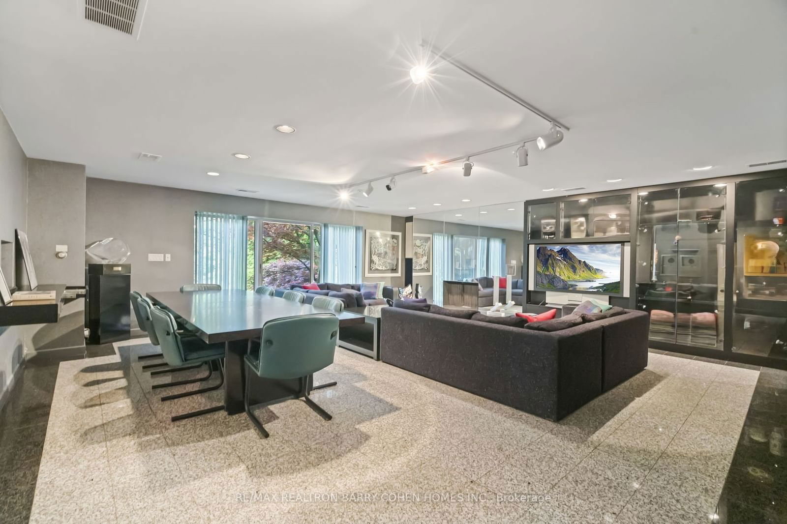 50 Park Lane Circ for sale  - image #14