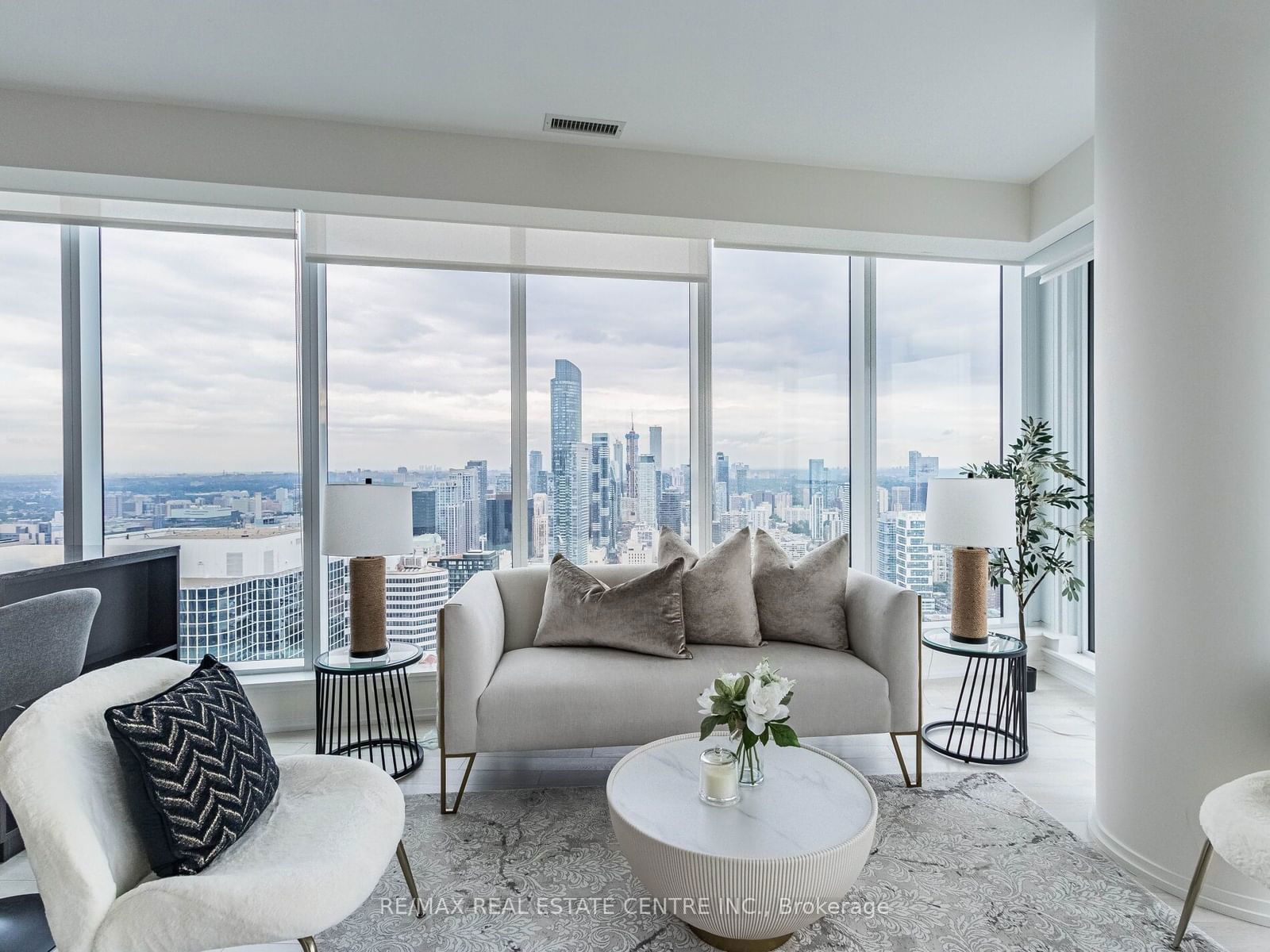 The Massey Tower, Downtown, Toronto