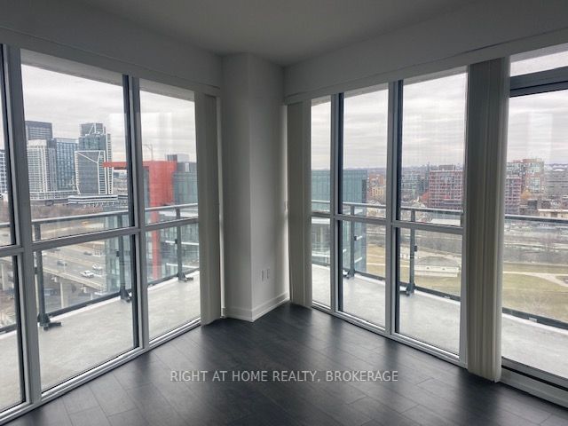 38 Iannuzzi St, unit 2104 for rent