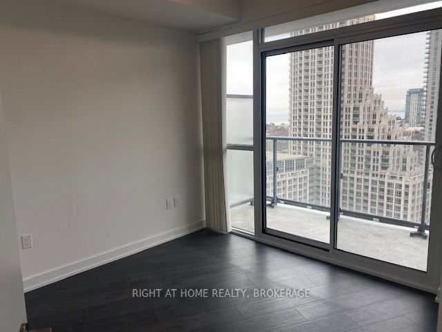 38 Iannuzzi St, unit 2104 for rent