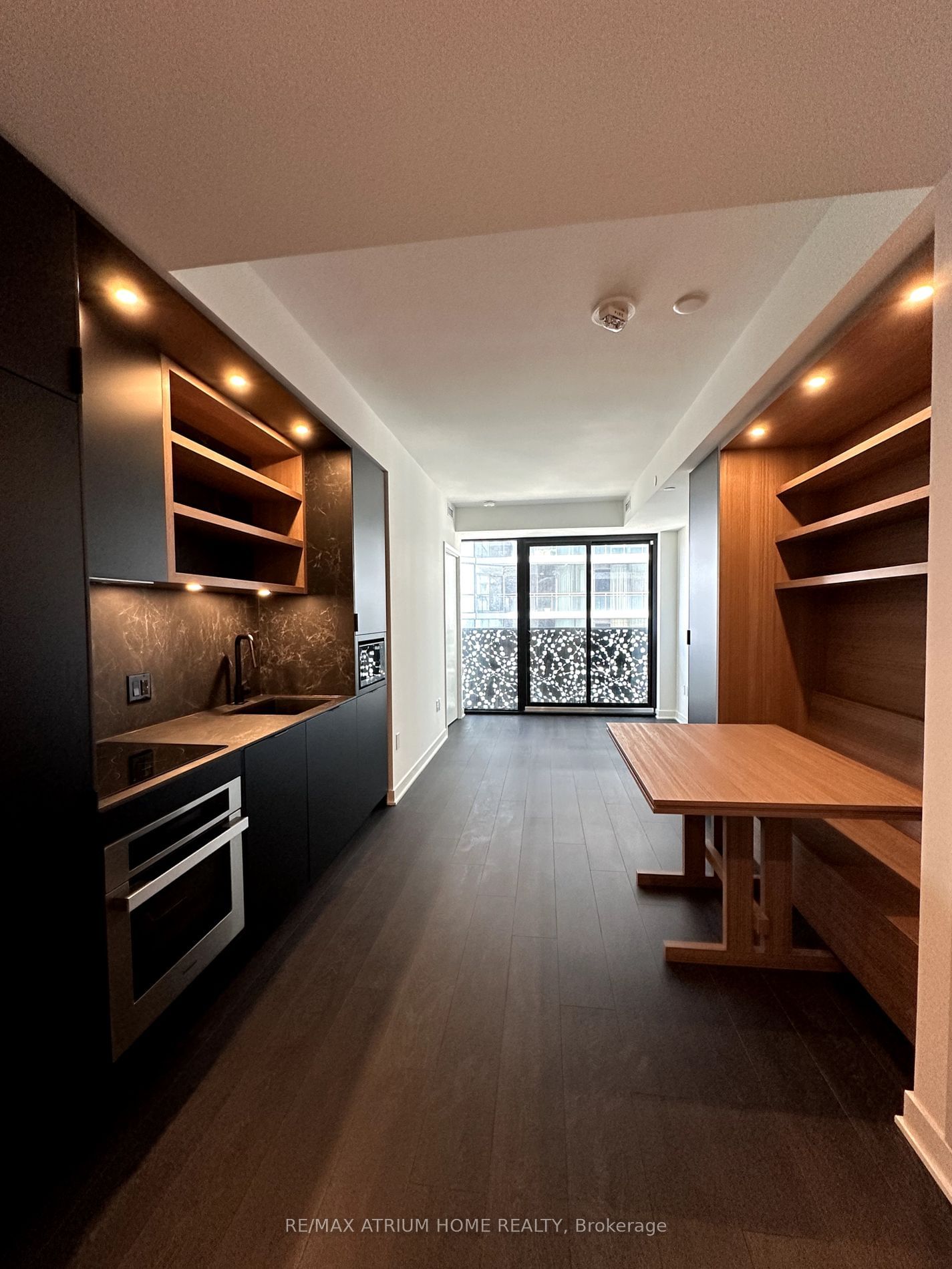 55 Charles St E, unit 3707 for rent - image #6