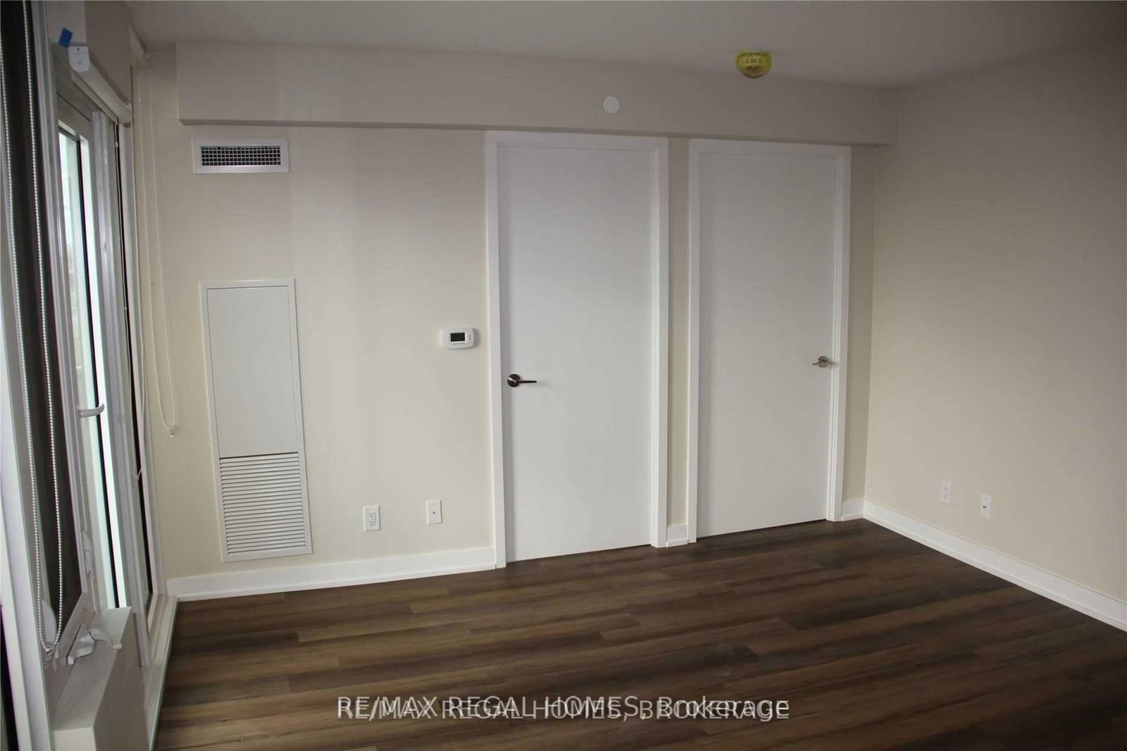 38 Monte Kwinter Crt, unit 520 for sale - image #3