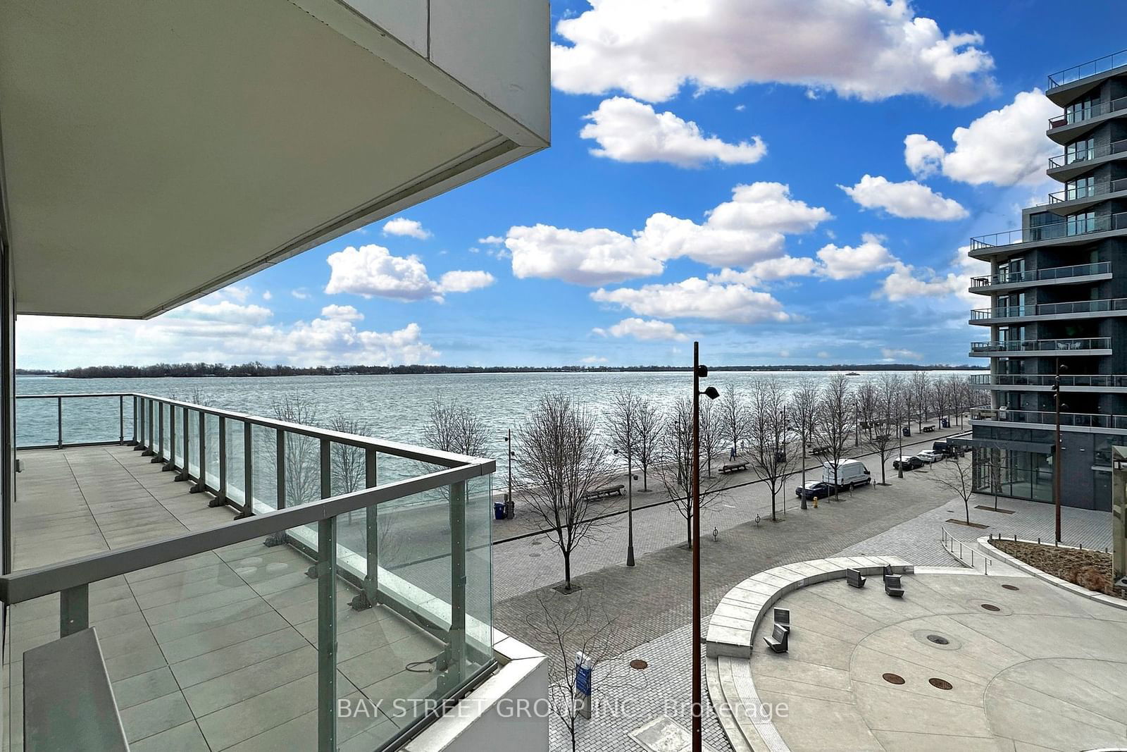 118 Merchants' Wharf, unit 305 for sale - image #33