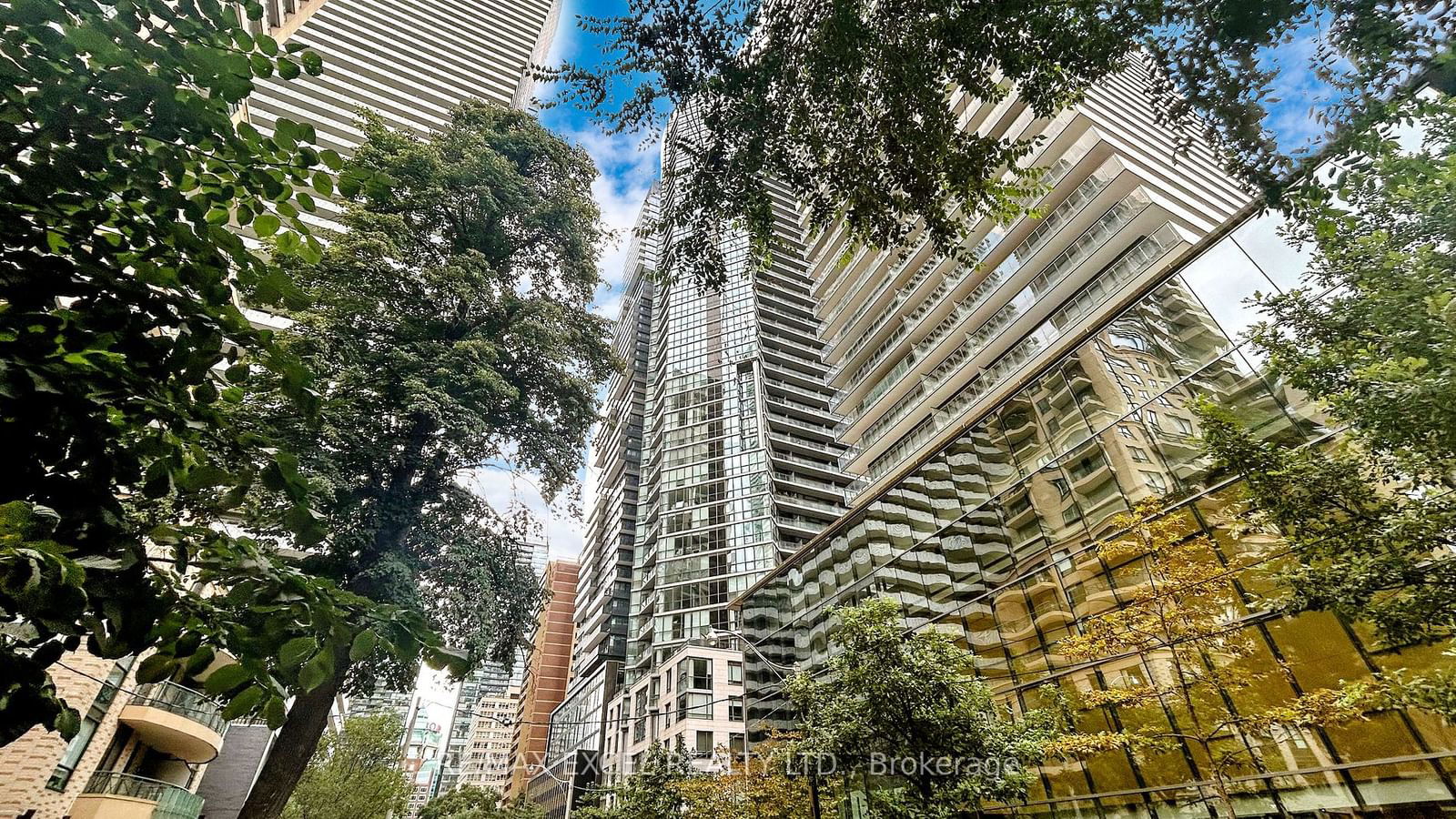 55 Charles St E, unit 3606 for rent - image #1