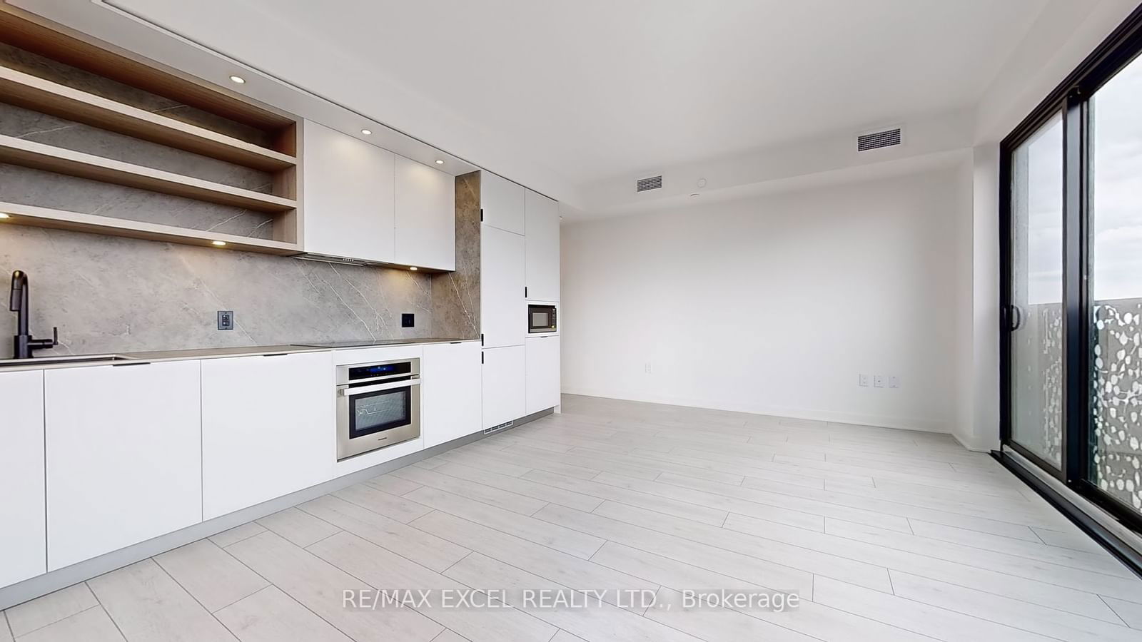 55 Charles St E, unit 3606 for sale - image #8