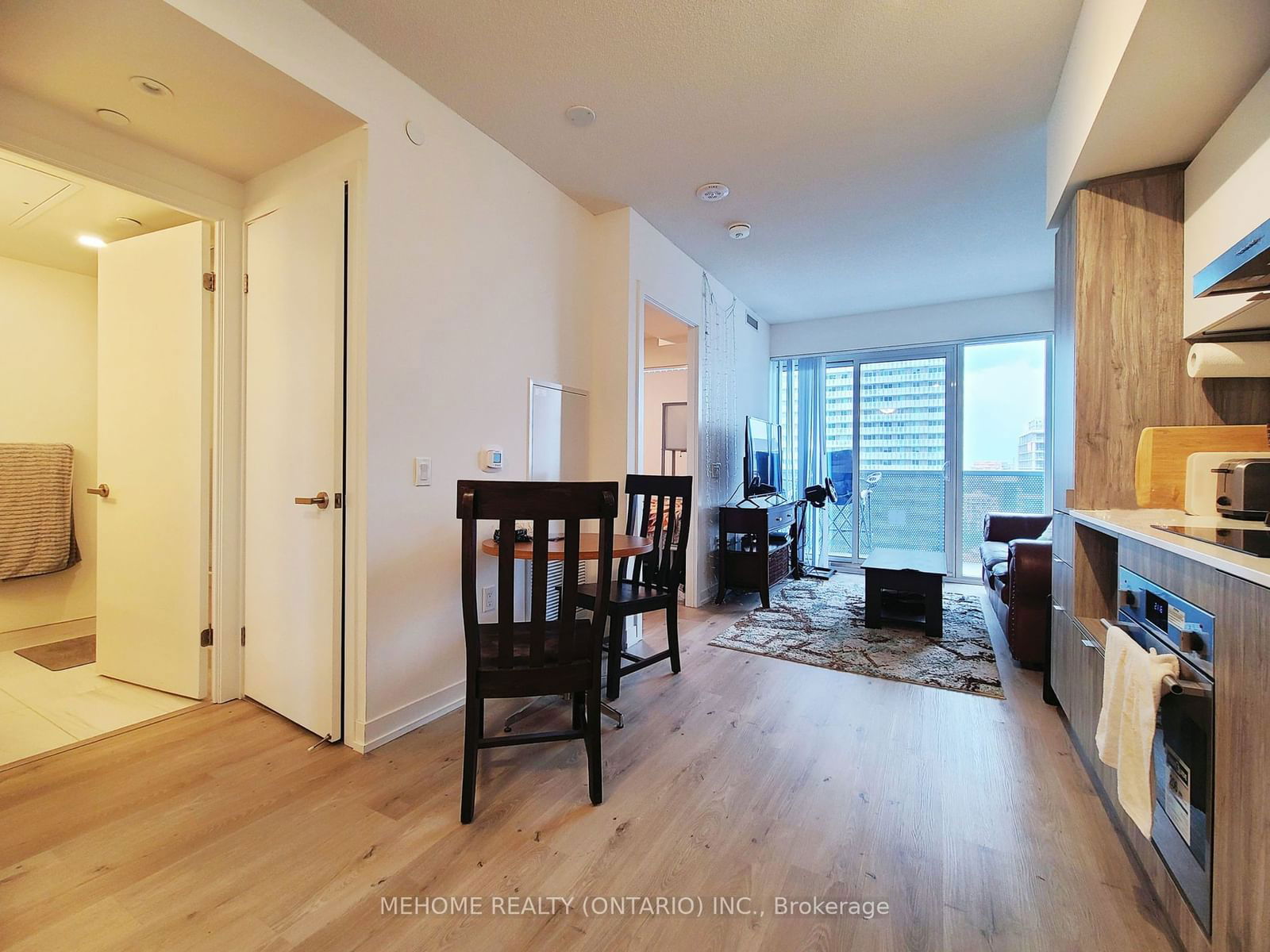 138 Downes St, unit 1906 for rent - image #8