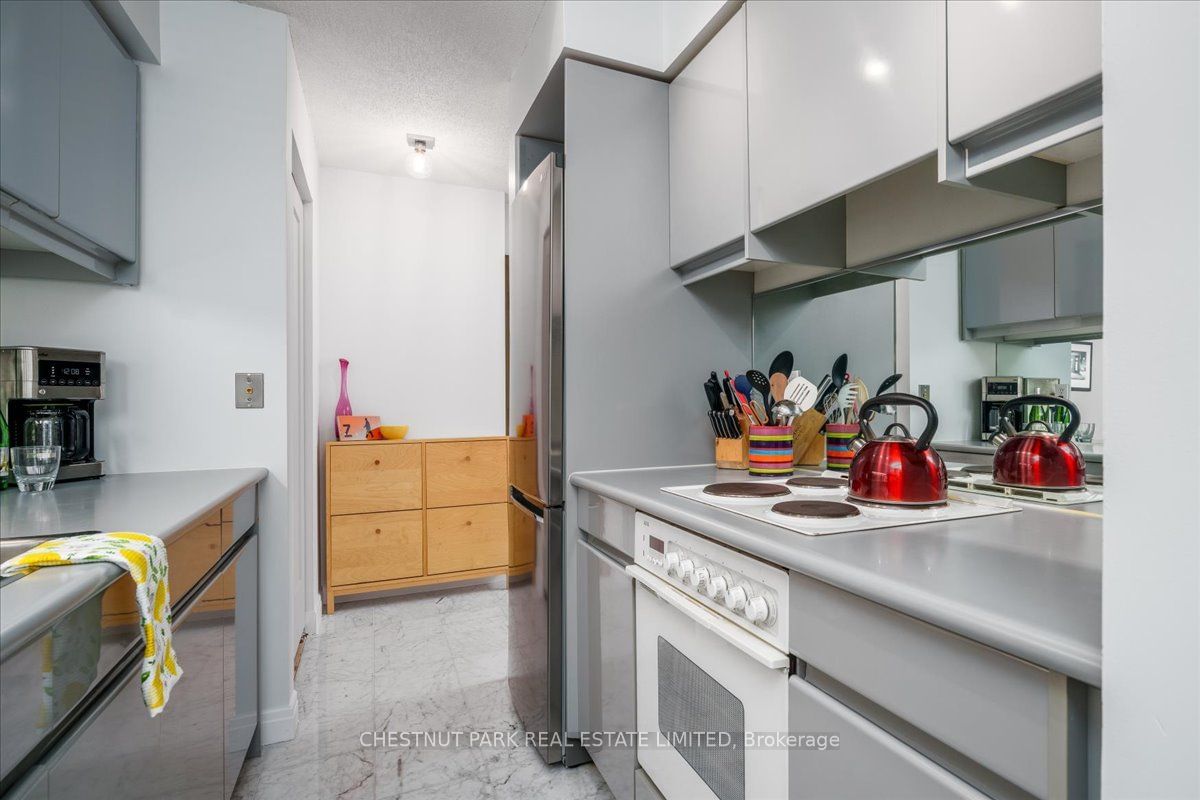 50 Lombard St, unit 1401 for sale - image #10