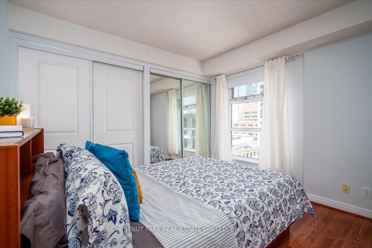 50 Lombard St, unit 1401 for sale - image #14