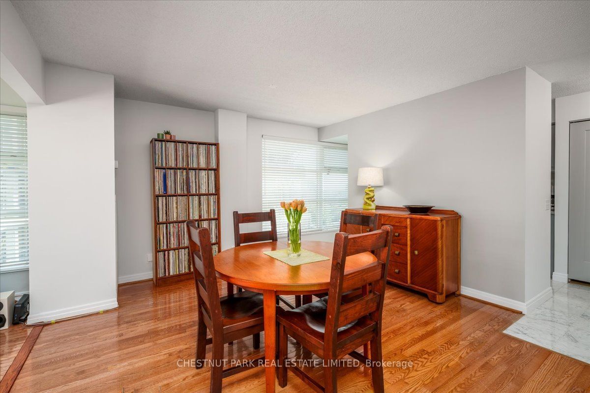 50 Lombard St, unit 1401 for sale - image #7