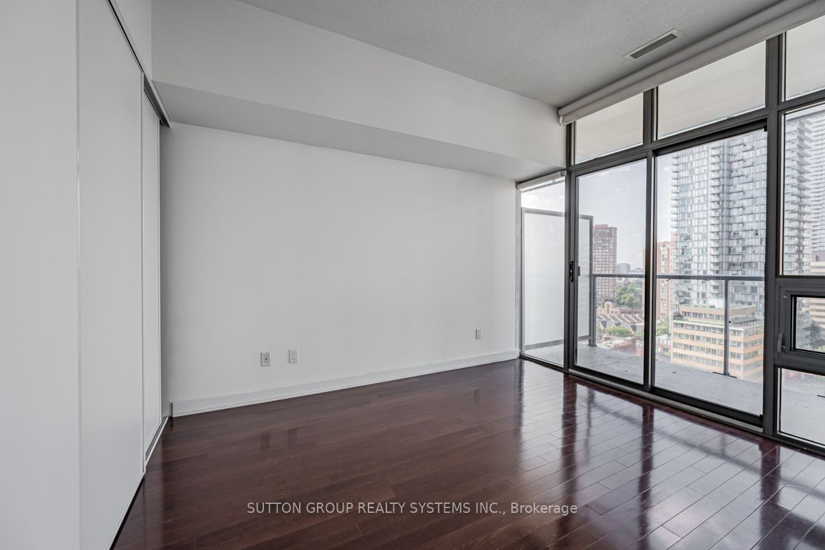 33 Charles St E, unit 1606 for rent - image #10