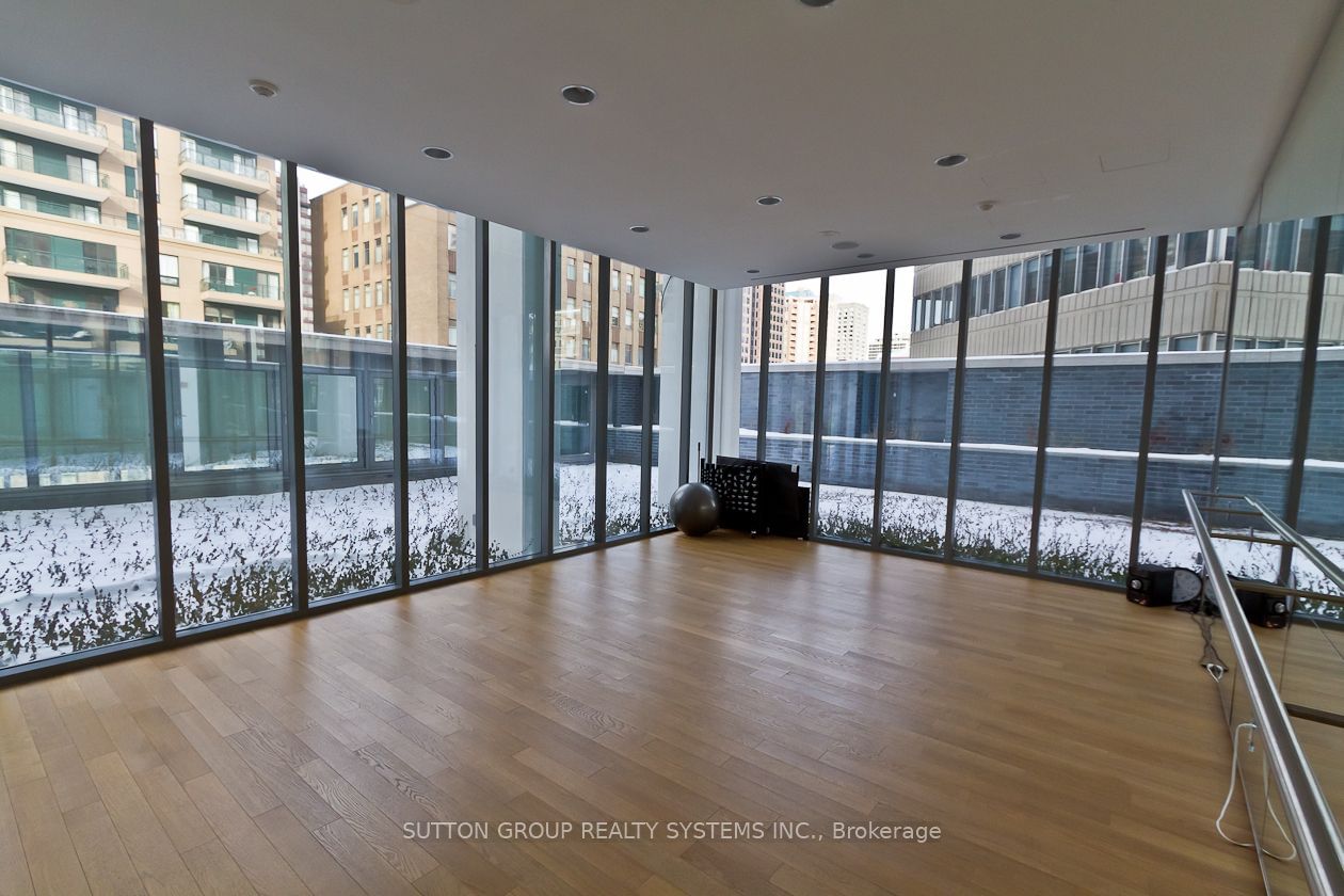 33 Charles St E, unit 1606 for rent - image #28