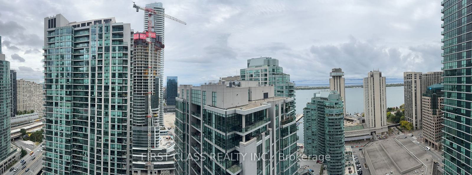 18 Harbour St, unit 3108 for rent