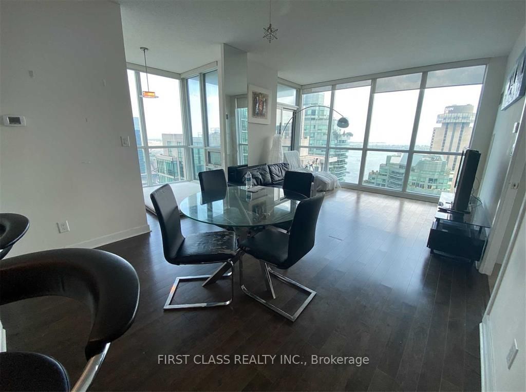 18 Harbour St, unit 3108 for rent