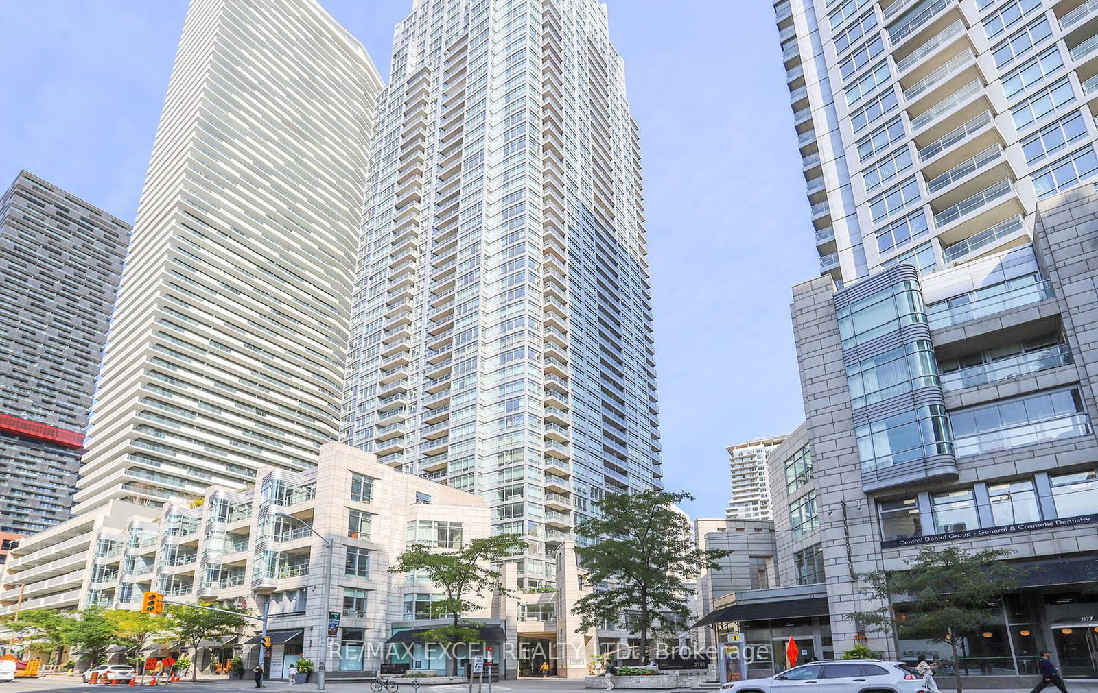 2191 Yonge St, unit Loft #4 for sale - image #5